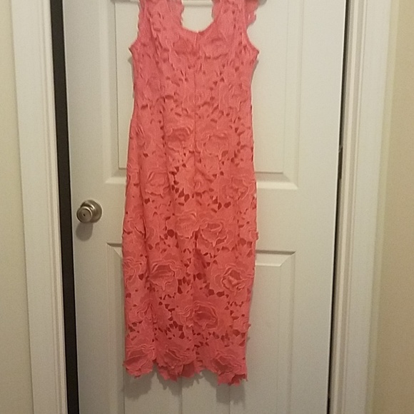 Dress - Picture 3 of 4